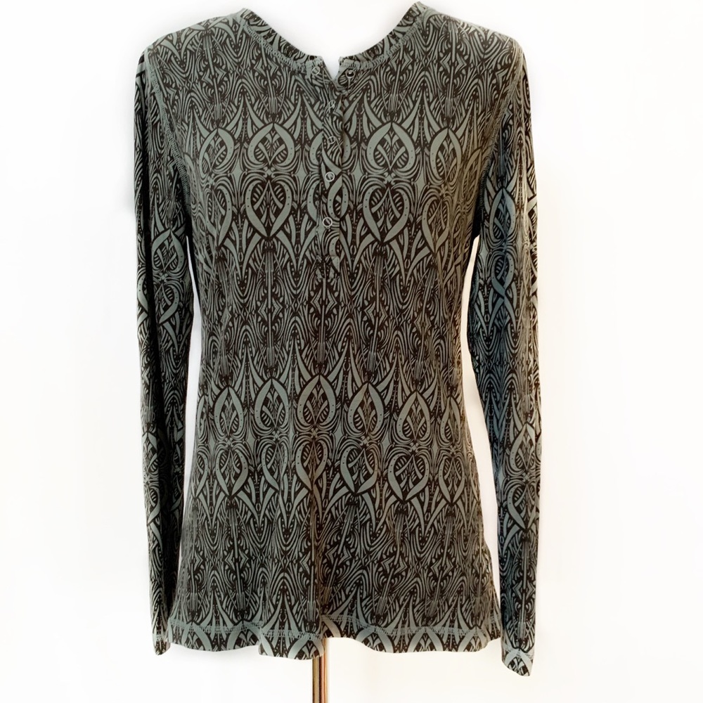 Cabi Hankey Henley #226